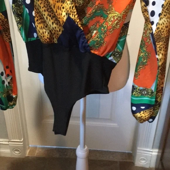 Cefian Multicolored bodysuit Medium - Picture 5 of 10